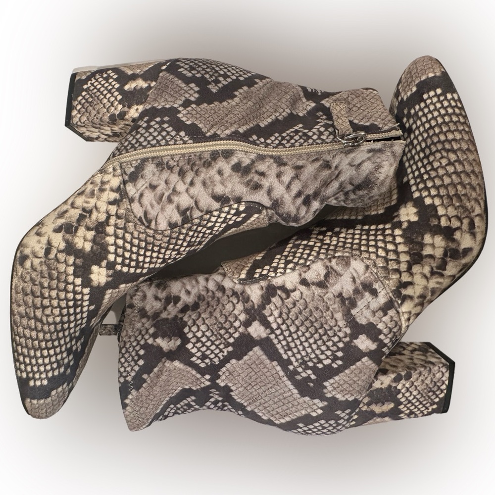 Steve Madden Elory Brown Snakeskin Ankle Booties
